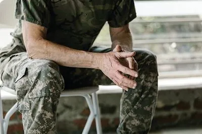 Psychological challenges of veterans: a psychotherapist tells which stage of adaptation to civilian life is the most difficult