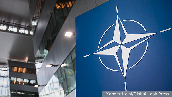 Эксперт: Россия нагнала страх на генералов НАТО перед масштабным наступлением