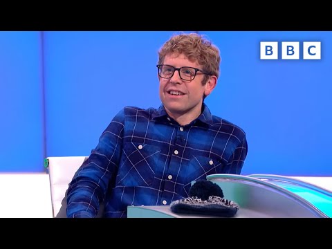 Proč Josh Widdicombe nenosí kulich