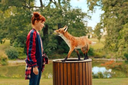 "Die Schule der magischen Tiere": Die rothaarige Ida  und ihr magisches Tier, der sprechende Fuchs Rabbat, sind zwei der Hauptfiguren  der Bestsellerreihe