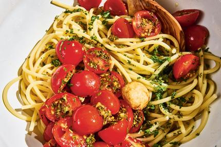 Spaghetti mit Tomaten: Das Abschiedsgeschenk des Sommers