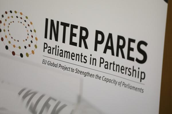 Inter Pares strengthens the capacity of parliaments 