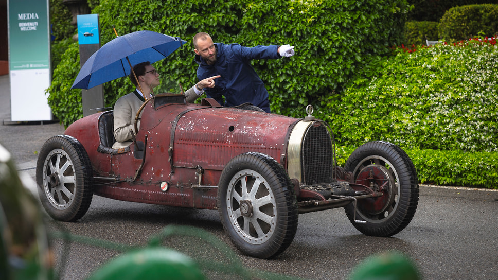 Участник конкурса в классе G: Bugatti Type 35C, год выпуска — 1928