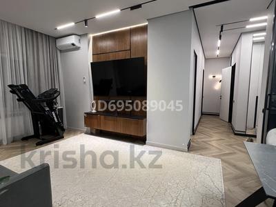 2-комнатная квартира, 70 м², 7/9 этаж помесячно, мкр Нурсая, Абулхаир Хана 65 за 550 000 〒 в Атырау, мкр Нурсая