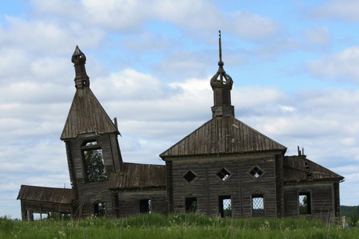 Деревня Ильинский остров (Моша). Храм пророка Илии (XIX в.) до восстановительных работ