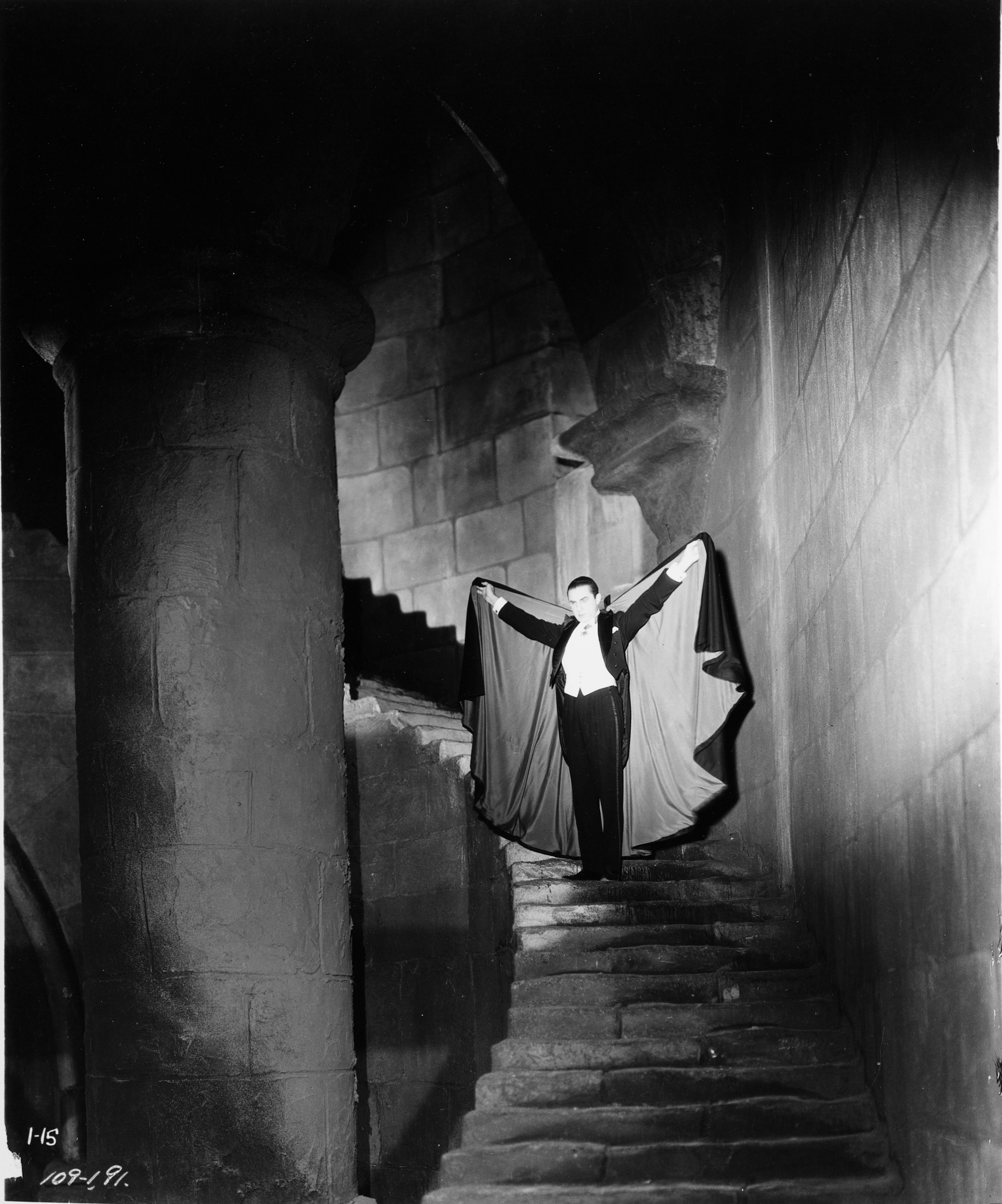 Bela Lugosi in Dracula (1931)