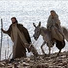 Keisha Castle-Hughes and Oscar Isaac in The Nativity Story (2006)