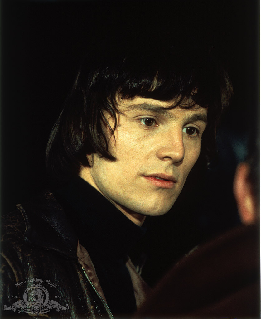 Murray Head in Sunday Bloody Sunday (1971)