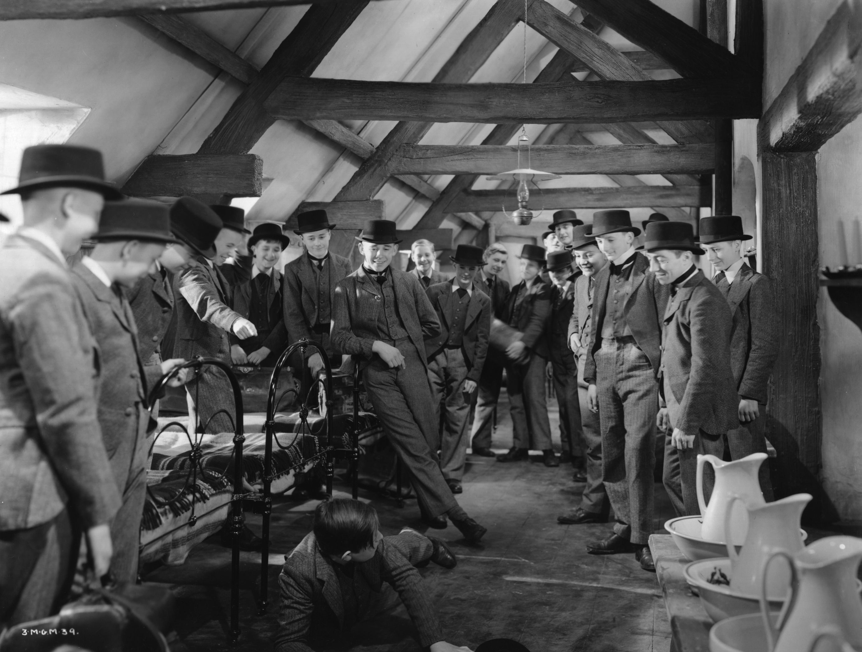 Paul Henreid, Leonard Boucher, Edmund Breon, Henry Caine, Leo de Pokorny, Robert Donat, Lyn Harding, Terry Kilburn, Jack Lambert, Frederick Leister, Patrick Ludlow, John Mills, Milton Rosmer, David Tree, Austin Trevor, Ronald Ward, and Caven Watson in Goodbye, Mr. Chips (1939)