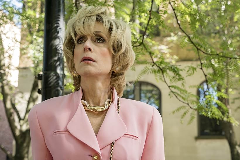 Judith Light in American Crime Story (2016)