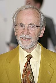 Primary photo for Andrew Sachs