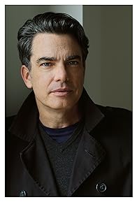 Primary photo for Peter Gallagher