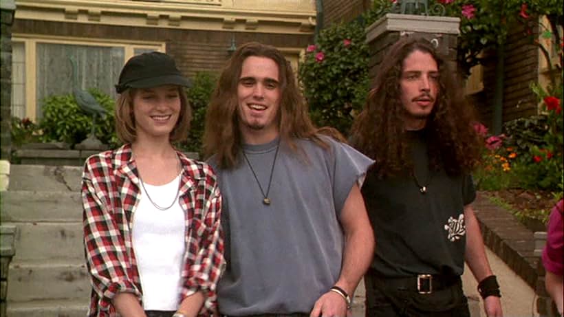 Matt Dillon, Bridget Fonda, and Chris Cornell in Singles (1992)
