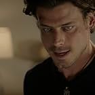 François Arnaud in Midnight, Texas (2017)