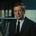 Yves Montand in Vincent, François, Paul and the Others (1974)