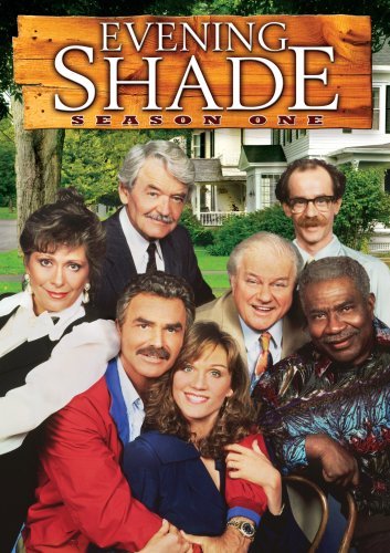 Marilu Henner, Burt Reynolds, Ossie Davis, Charles Durning, Hal Holbrook, Michael Jeter, Elizabeth Ashley, and Ann Wedgeworth in Evening Shade (1990)