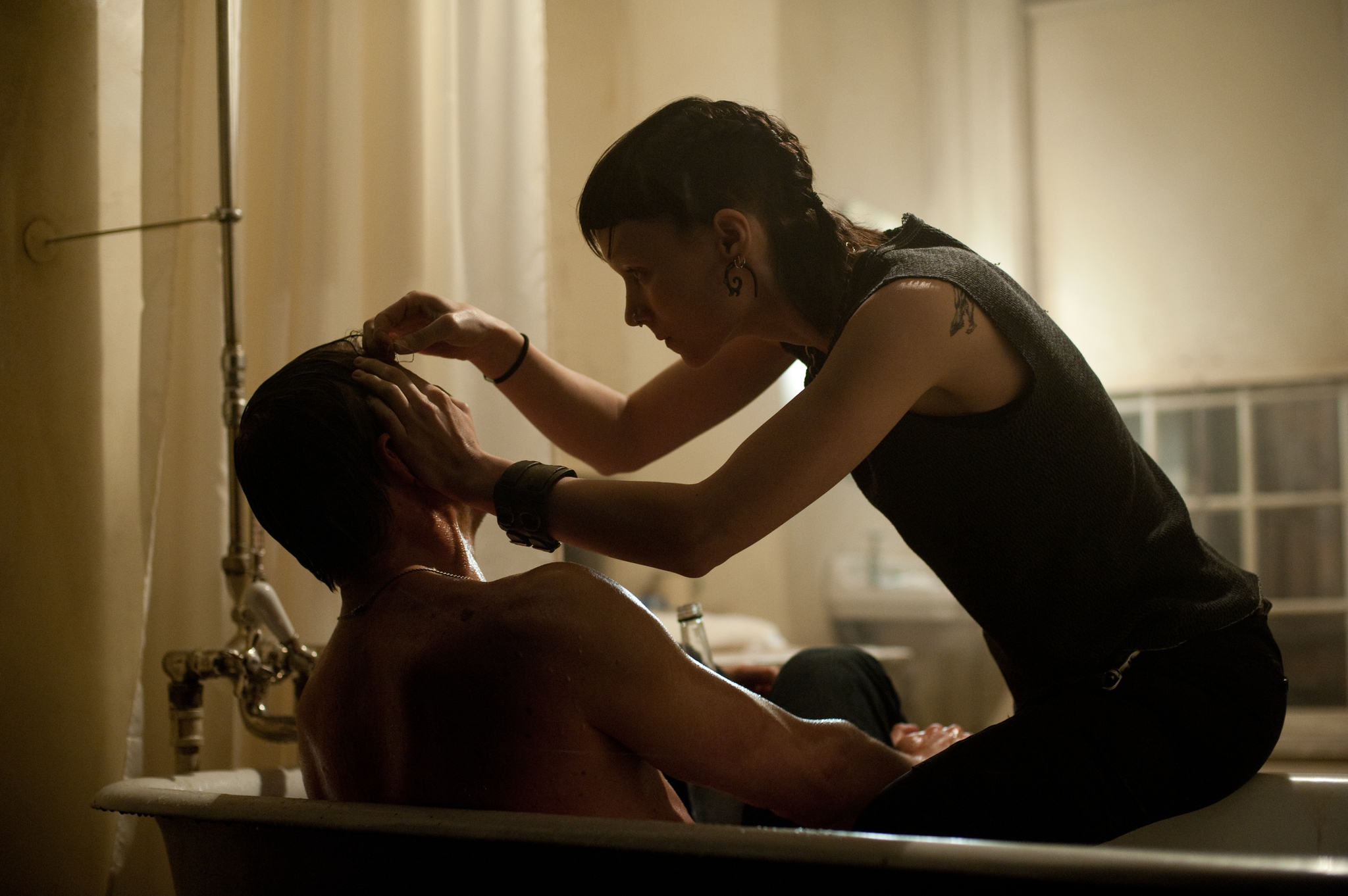 Daniel Craig and Rooney Mara in The Girl with the Dragon Tattoo (2011)