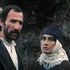 Hossein Mahjoub and Susan Taslimi in The Mare (1986)