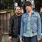 Elijah Wood and Melanie Lynskey in I Don't Feel at Home in This World Anymore (2017)