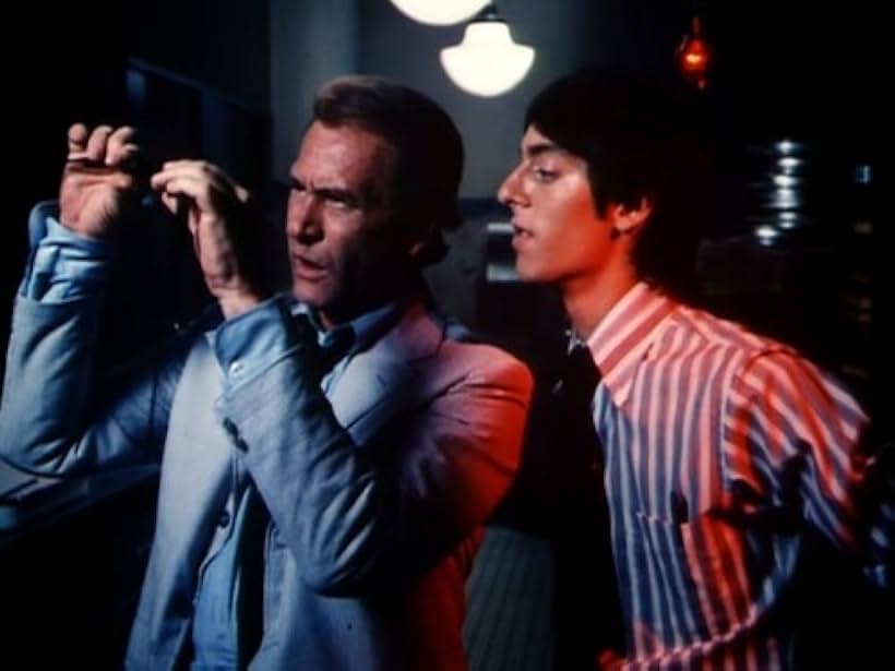 Rob Berger and Darren McGavin in Kolchak: The Night Stalker (1974)