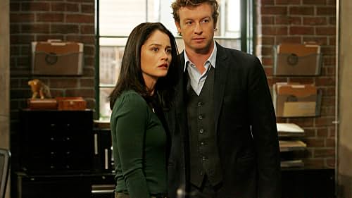 Robin Tunney and Simon Baker in The Mentalist (2008)