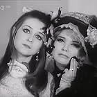 Pavlína Filipovská and Milena Zahrynowska in Lásky Emanuela Pribyla (1971)