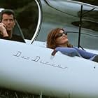 Pierce Brosnan and Rene Russo in The Thomas Crown Affair (1999)