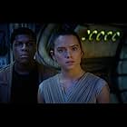 John Boyega and Daisy Ridley in Star Wars: Episode VII - The Force Awakens (2015)