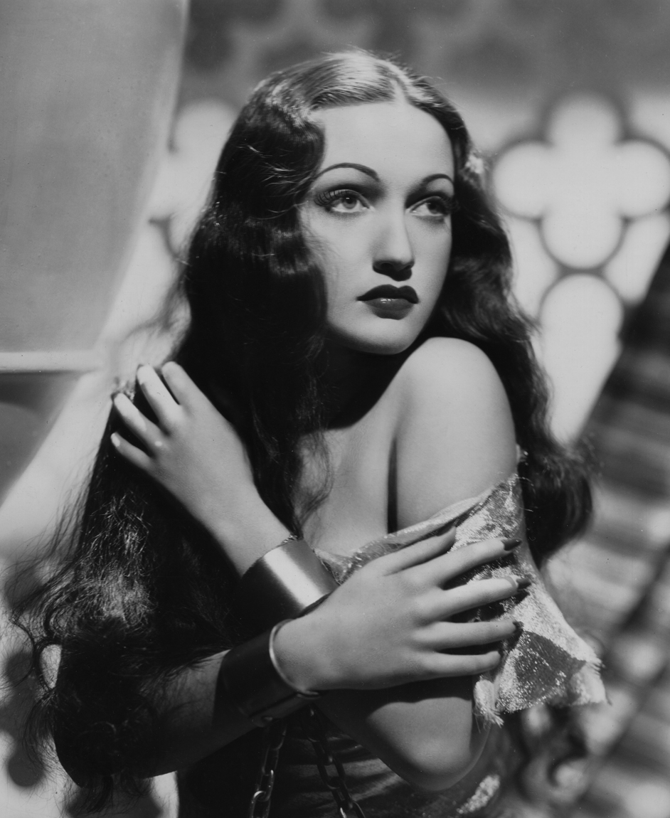 Dorothy Lamour in Man About Town (1939)