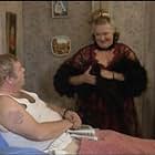 Judy Cornwell and Geoffrey Hughes in Keeping Up Appearances (1990)