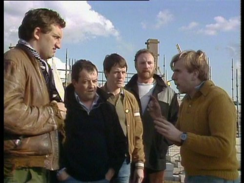 Timothy Spall, Tim Healy, Jimmy Nail, Pat Roach, and Kevin Whately in Auf Wiedersehen, Pet (1983)