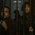 Dan Fogler and Katherine Waterston in Fantastic Beasts: The Crimes of Grindelwald (2018)