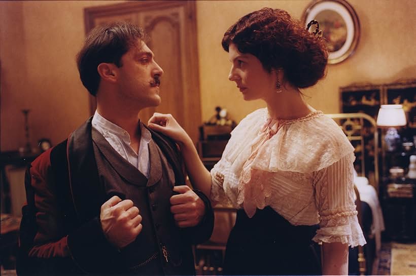 Chiara Mastroianni and Marcello Mazzarella in Marcel Proust's Time Regained (1999)