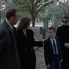 Brenda Bakke, Lucas Black, Nick Searcy, and Paige Turco in American Gothic (1995)