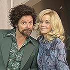 Steve Zahn and Bobbie Eakes in George and Tammy