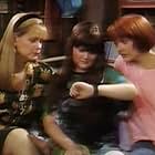 Bonnie Hunt, Pamela Reed, and Sara Rue in Grand (1990)