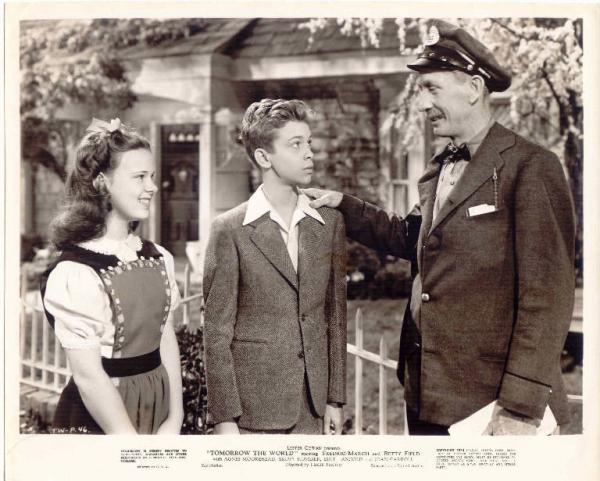 Joan Carroll, Tom Fadden, and Skip Homeier in Tomorrow, the World! (1944)