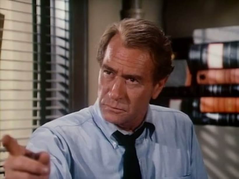 Darren McGavin in Kolchak: The Night Stalker (1974)