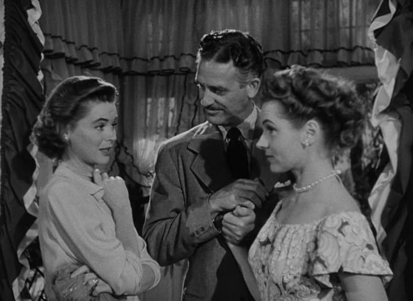 Dorothy McGuire, Frank Wilcox, and Jane Wyatt in Gentleman's Agreement (1947)