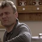 Hugh Dennis in Outnumbered (2007)