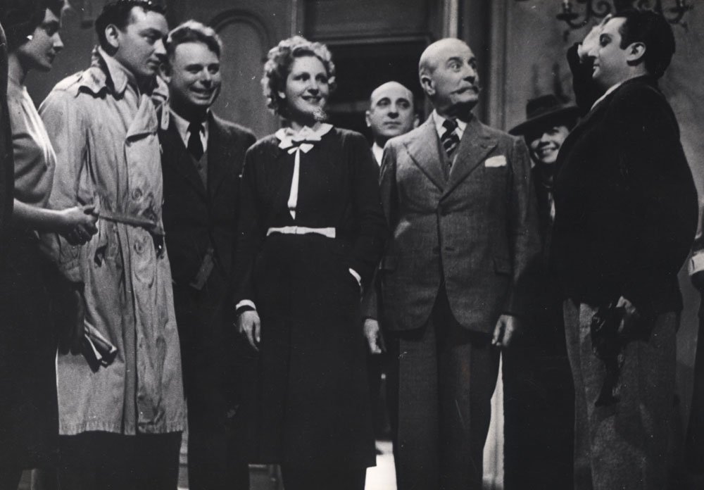 Marcel Dalio, Nora Gregor, Pierre Magnier, Jean Renoir, and Roland Toutain in The Rules of the Game (1939)