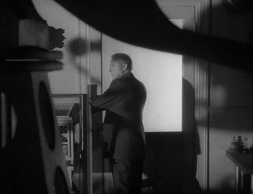 Samuel S. Hinds in Man Made Monster (1941)