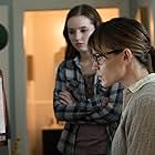 Jennifer Garner and Kaitlyn Dever in Men, Women & Children (2014)