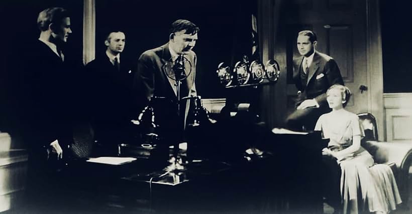 Walter Huston, Karen Morley, and Franchot Tone in Gabriel Over the White House (1933)