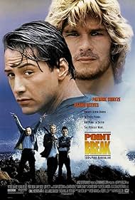 Keanu Reeves, Patrick Swayze, James Le Gros, and John Philbin in Point Break (1991)