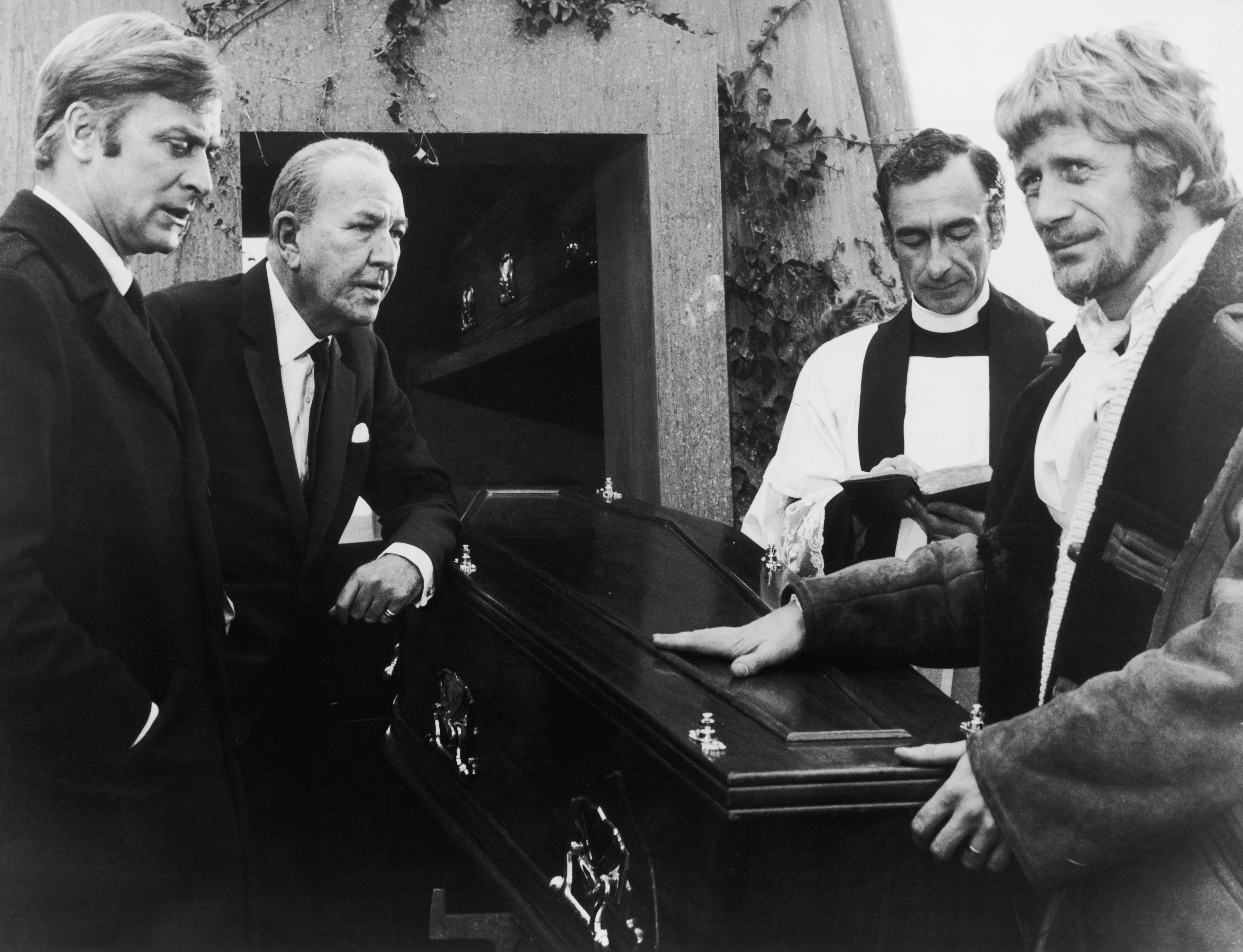 Michael Caine, Noël Coward, Peter Collinson, and David Kelly in The Italian Job (1969)