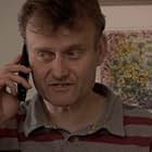 Hugh Dennis in Outnumbered (2007)