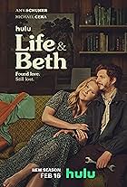 Michael Cera and Amy Schumer in Life & Beth (2022)