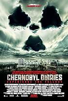 Jonathan Sadowski and Devin Kelley in Chernobyl Diaries (2012)