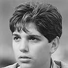 Ralph Macchio in Distant Thunder (1988)